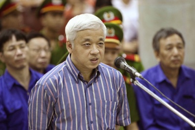 Vụ án bầu Kiên: Bầu Kiên và các bị cáo 'nói lời cuối' trong nước mắt